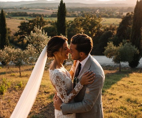 Shades of Love in the Tuscan countryside