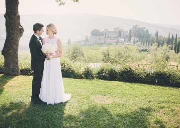 Weddings in Rustic Charm Under the Tuscan Sun